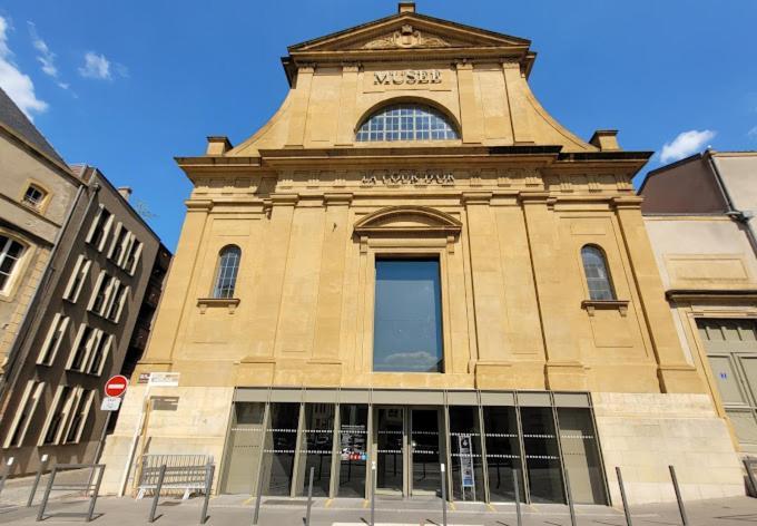 Le Sainte Croix Hyper Centre Metz Lägenhet Exteriör bild